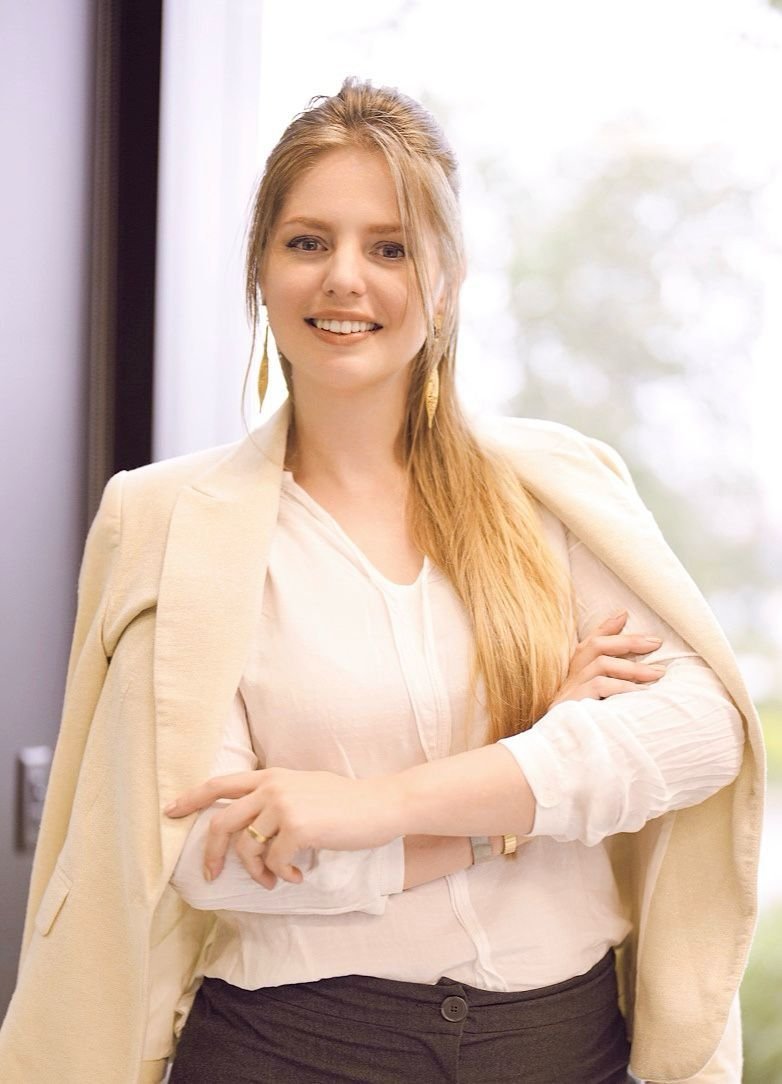Rebeca Wieler Chen - Financial Advisor